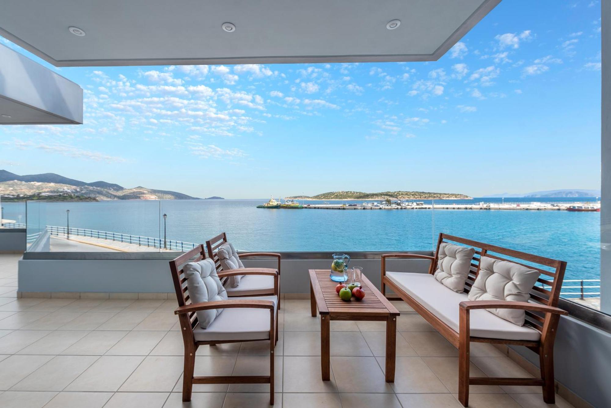 Sea View Bliss 2Br Agios Getaway Apartment อายิโอสนิโกลาโอส ภายนอก รูปภาพ