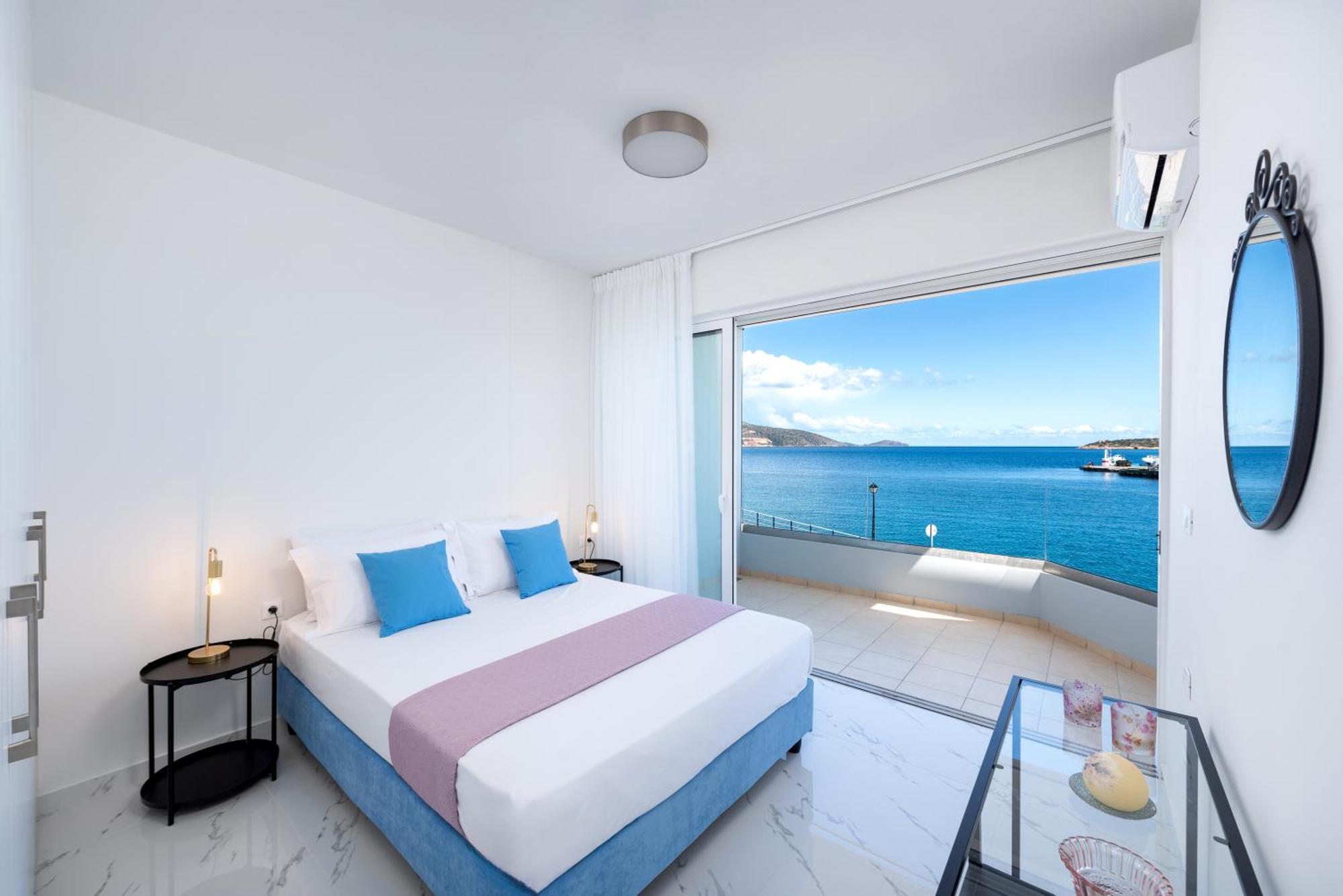 Sea View Bliss 2Br Agios Getaway Apartment อายิโอสนิโกลาโอส ภายนอก รูปภาพ