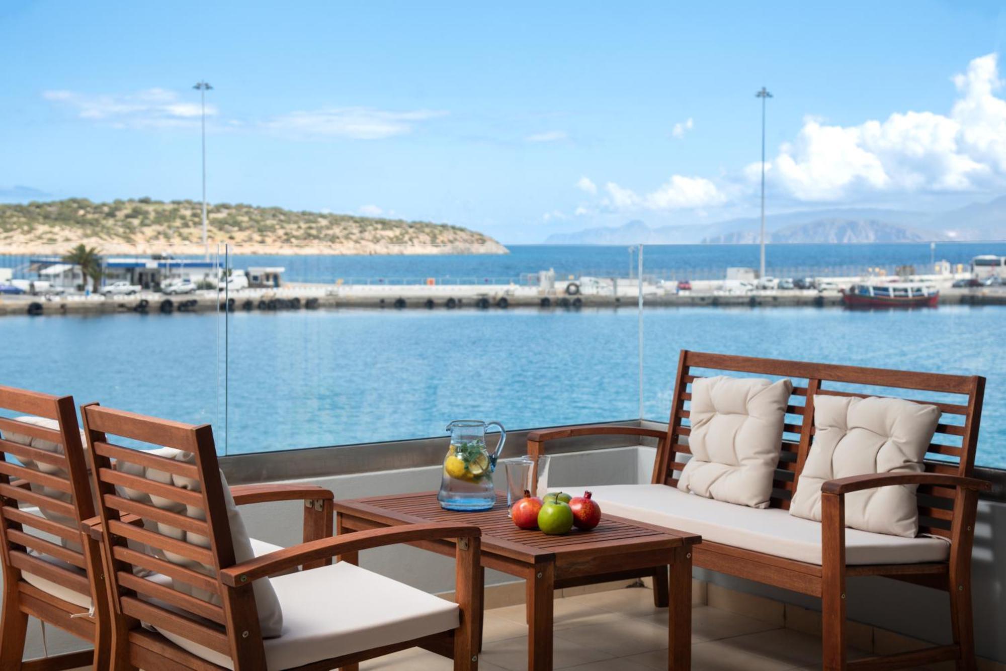 Sea View Bliss 2Br Agios Getaway Apartment อายิโอสนิโกลาโอส ภายนอก รูปภาพ
